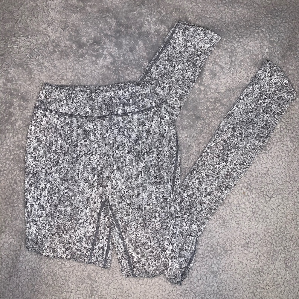 Gymshark Fleur Legging